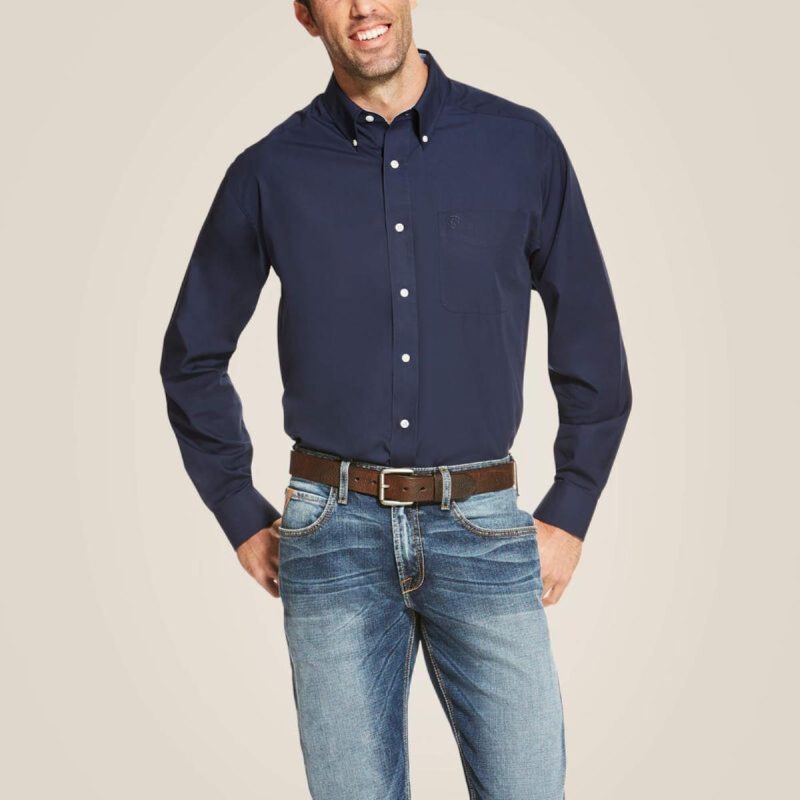 ARIAT INTERNATIONAL INC WRINKLEFREE NAVY