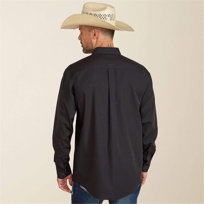 ARIAT INTERNATIONAL INC WRINKLEFREE BLACK LS - Image 3