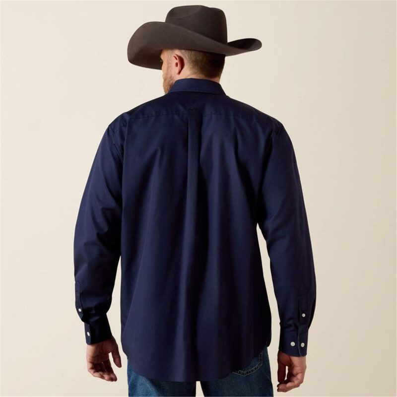 ARIAT INTERNATIONAL INC WRINKLEFREE NAVY - Image 3