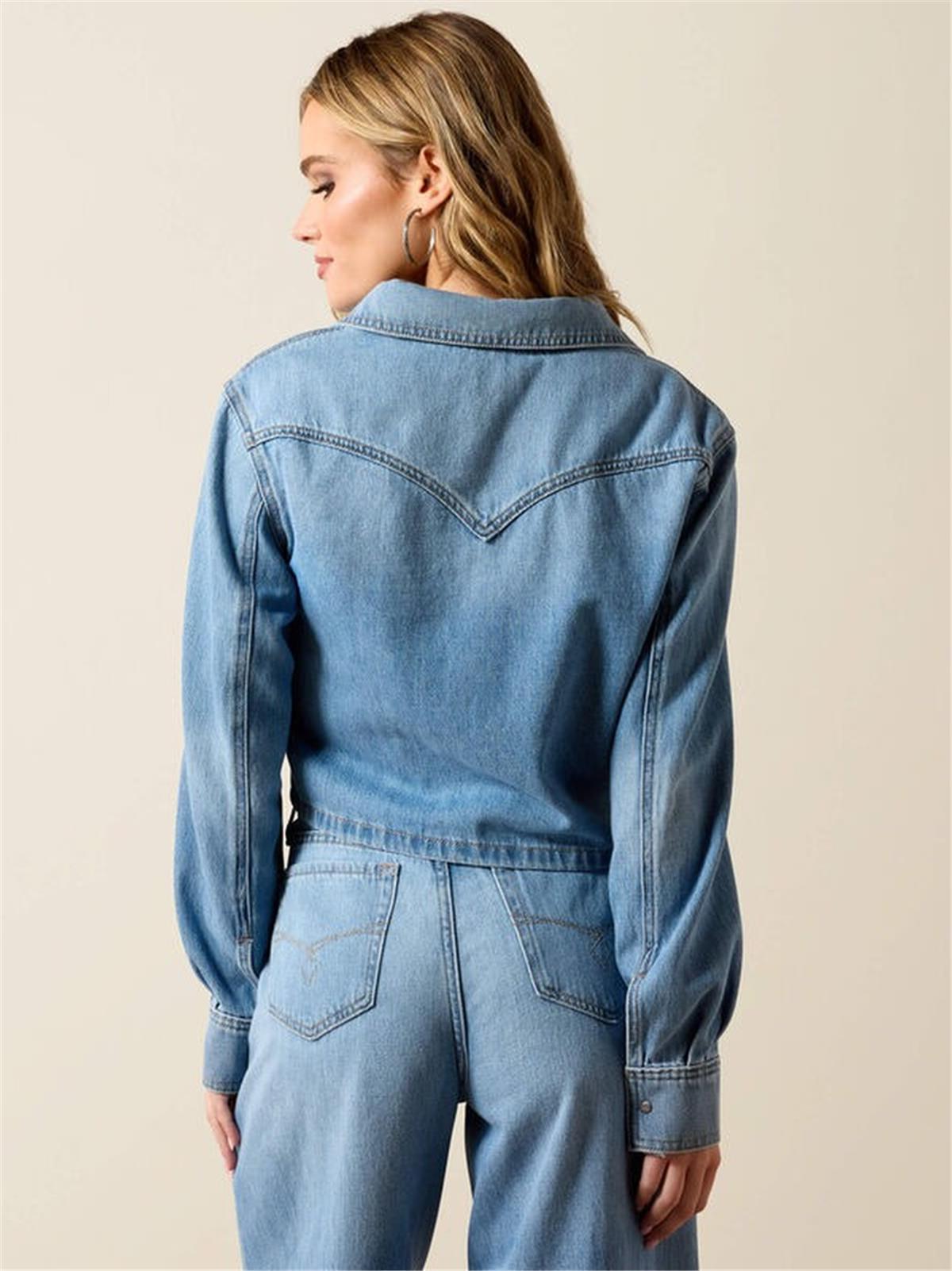 ARIAT WOMEN'S CROPPED DENIM SNAP SHIRT - Image 3